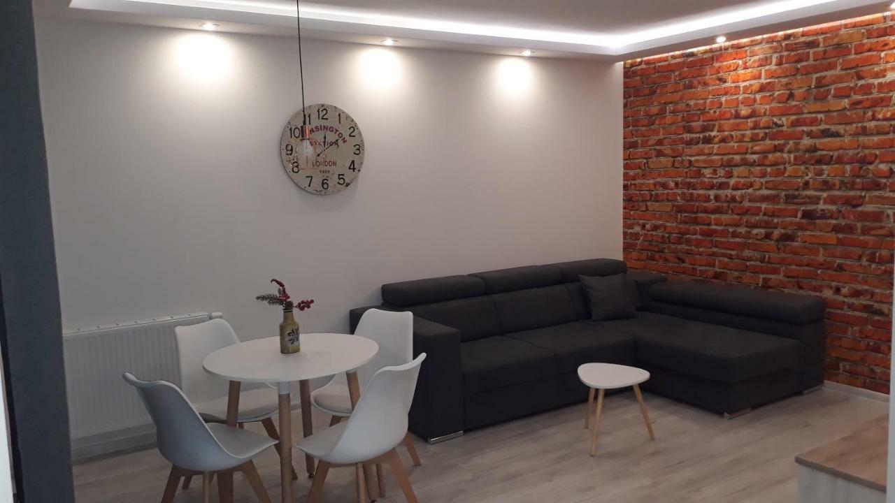 科沃布热格Apartament Bartess公寓 外观 照片